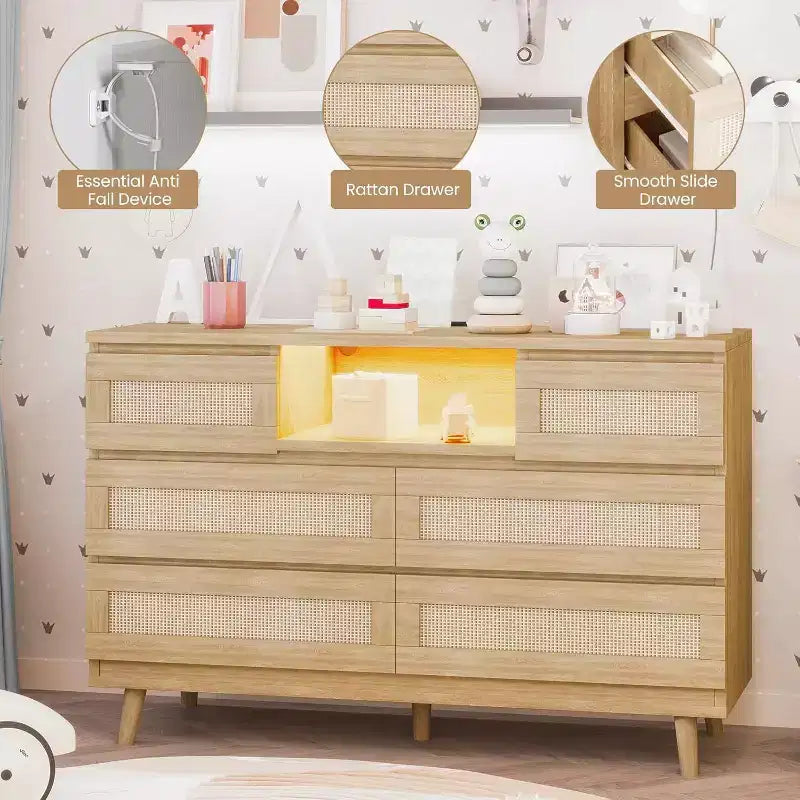 Commode en rotin à 6 tiroirs avec éclairage RGB et ports de chargement, meuble de rangement bohème pour chambre ou salon